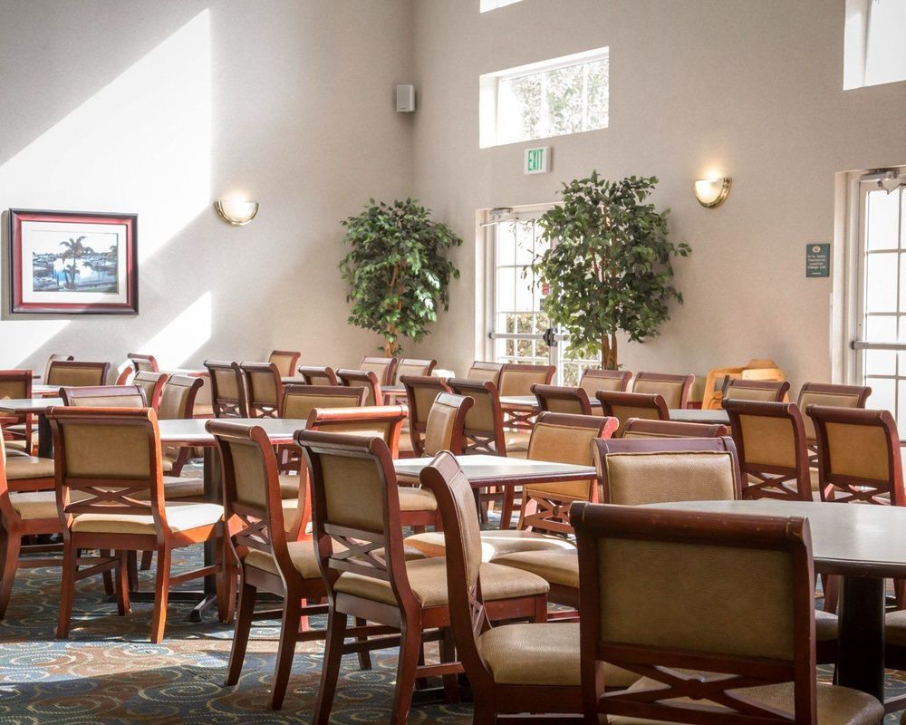 Surestay Plus By Best Western Orlando Lake Buena Vista Esterno foto