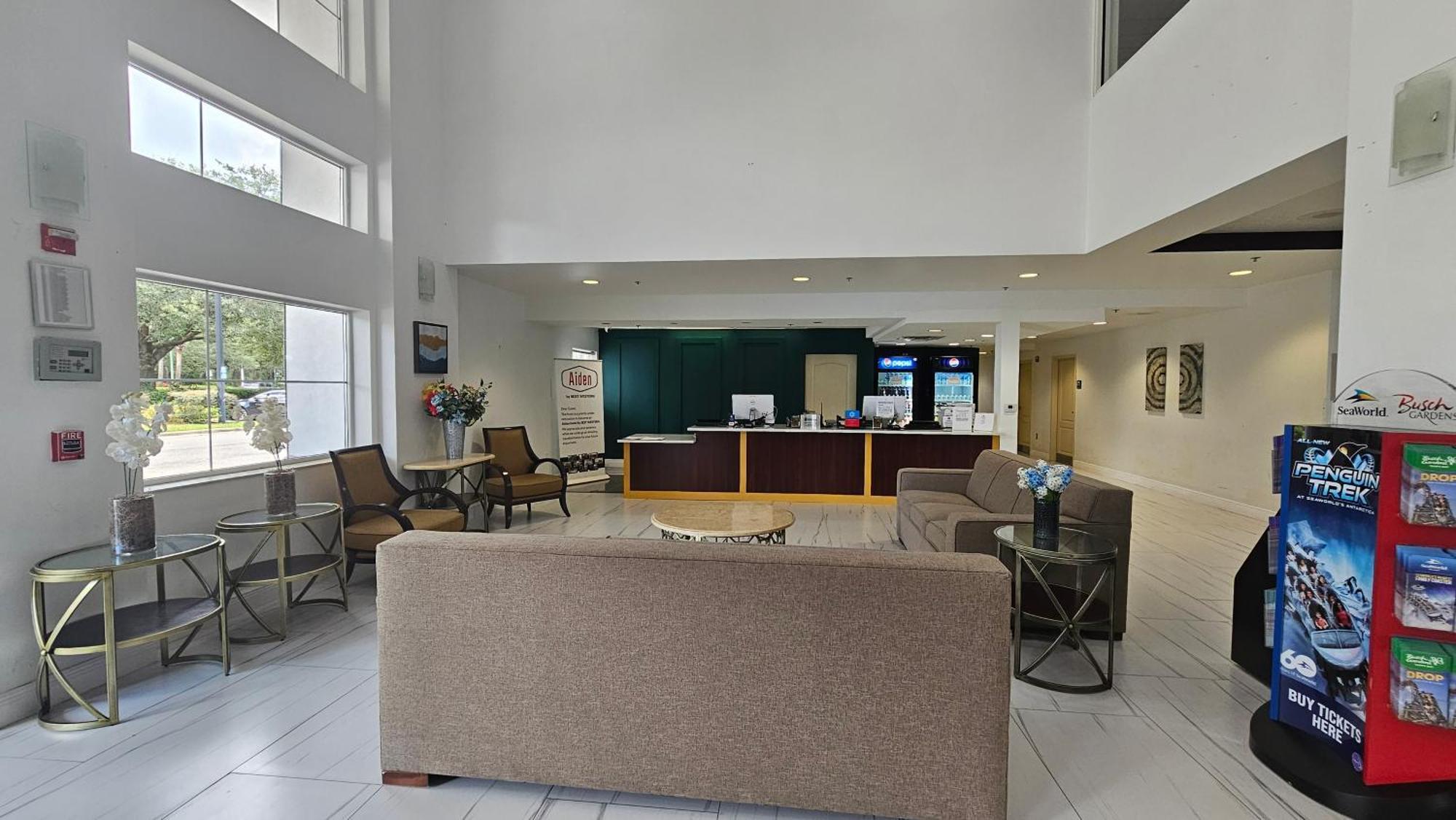Surestay Plus By Best Western Orlando Lake Buena Vista Esterno foto